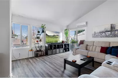 4831 Lago #302, Huntington Beach, CA 92649 - Photo 5