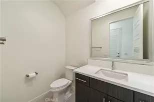 111 Newall, Irvine, CA 92618 - Photo 7