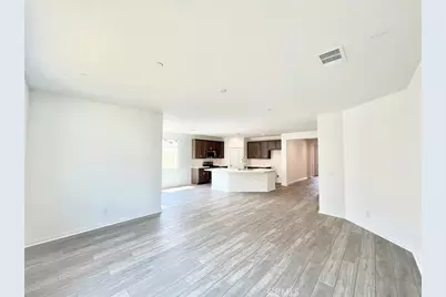 8285 Tristan Ln, Riverside, CA 92507 - Photo 5