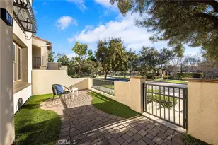 21 Quartet, Irvine, CA 92618 - Photo 5