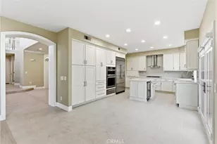 18665 Ambrose, Huntington Beach, CA 92648 - Photo 11