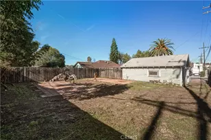 240 E Eldridge, Long Beach, CA 90807 - Photo 23