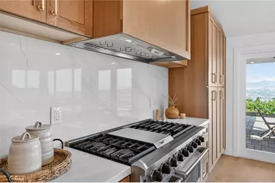 33072 Mesa Vista, Dana Point, CA 92629 - Photo 17