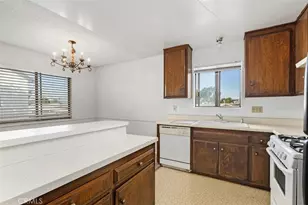 15502 Williams, Tustin, CA 92780 - Photo 11