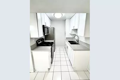 502 N Elena Avenue, Redondo Beach, CA 90277 - Photo 5