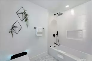 21211 Binghampton Cir, Huntington Beach, CA 92646 - Photo 37