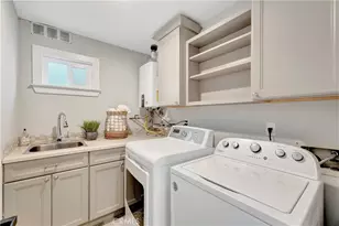 621 8th St, Huntington Beach, CA 92648 - Photo 15