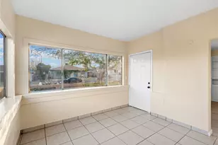 16762 Merrill St, Victorville, CA 92395 - Photo 5