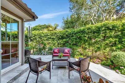 19362 Maidstone Lane, Huntington Beach, CA 92648 - Photo 23