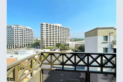 931 E Walnut #607, Pasadena, CA 91106 - Photo 3