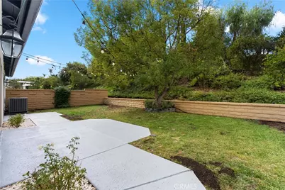 21691 Cabrosa, Mission Viejo, CA 92691 - Photo 17