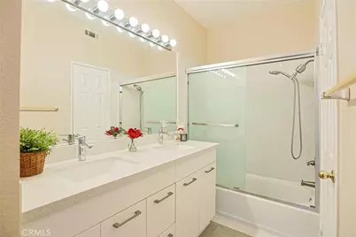 1041 S San Marino, Anaheim, CA 92808 - Photo 23