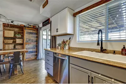 15936 Dauchy Avenue, Riverside, CA 92508 - Photo 13