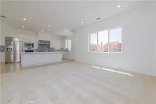 414 Treble, Irvine, CA 92618 - Photo 5