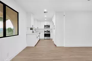 15620 Ramona, Apple Valley, CA 92307 - Photo 9