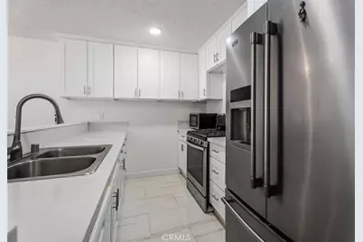 324 Tangelo #325, Irvine, CA 92618 - Photo 7