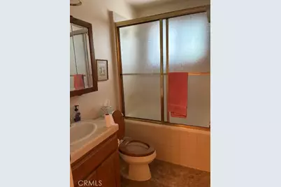 32079 Fern, Running Springs, CA 92382 - Photo 15