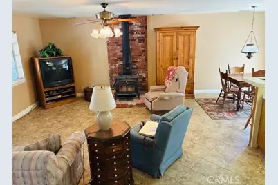 32079 Fern, Running Springs, CA 92382 - Photo 7