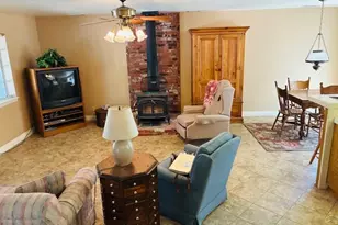 32079 Fern, Running Springs, CA 92382 - Photo 7