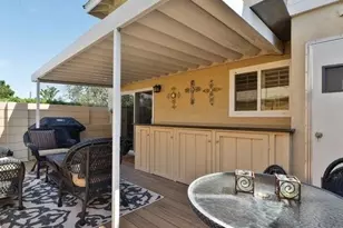 2400 Elden, Costa Mesa, CA 92627 - Photo 15