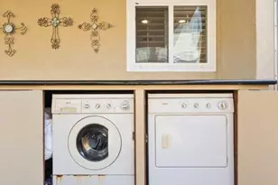 2400 Elden, Costa Mesa, CA 92627 - Photo 17