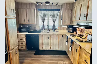 601 N Kirby, Hemet, CA 92545 - Photo 1