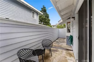 19126 Queensport Ln, Huntington Beach, CA 92646 - Photo 17