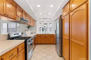 19126 Queensport Ln, Huntington Beach, CA 92646 - Photo 11