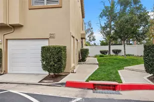 28464 Klondike, Lake Forest, CA 92679 - Photo 3