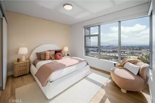 9 MacArthur Pl, Santa Ana, CA 92707 - Photo 5