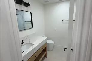 30716 E Sunset Dr, Redlands, CA 92373 - Photo 15