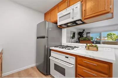4501 Cedros Avenue #338, Sherman Oaks, CA 91403 - Photo 9