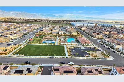 16604 Quince Lane, Fontana, CA 92336 - Photo 39