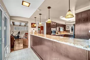 994 N Cleveland St, Orange, CA 92867 - Photo 19