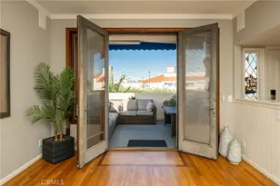 16425 Martin Ln, Huntington Beach, CA 92649 - Photo 5