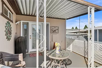 1421 Glengrove, Corona, CA 92882 - Photo 25