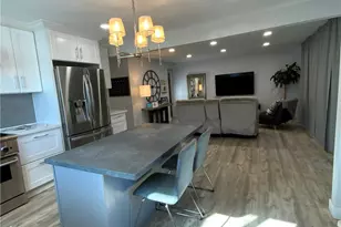 17091 B Lane, Huntington Beach, CA 92647 - Photo 7