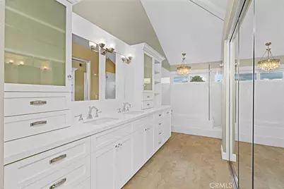 4 Laurelglen, Irvine, CA 92614 - Photo 27