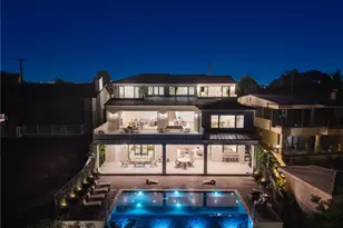 702 St James Pl, Newport Beach, CA 92663 - Photo 3