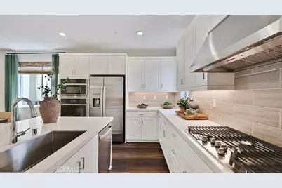 27462 N Limber Pine Place, Valencia, CA 91381 - Photo 3