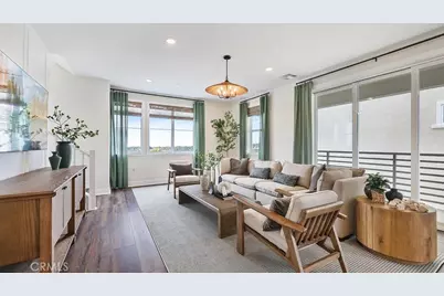 27462 N Limber Pine Place, Valencia, CA 91381 - Photo 5