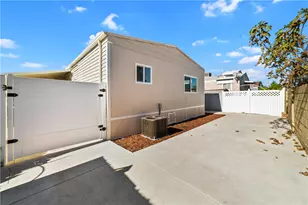 9080 Bloomfield Ave, Cypress, CA 90630 - Photo 41