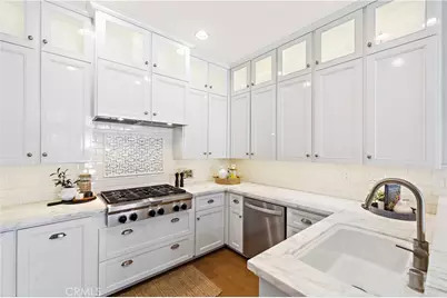3610 Daffodil Avenue, Corona del Mar, CA 92625 - Photo 7