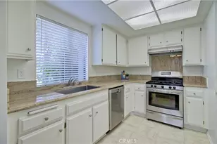 8932 Biscayne Ct, Huntington Beach, CA 92646 - Photo 17