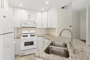 2576 Avenida Del, Corona, CA 92882 - Photo 11