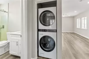 9831 Oleander Ave, Fontana, CA 92335 - Photo 9