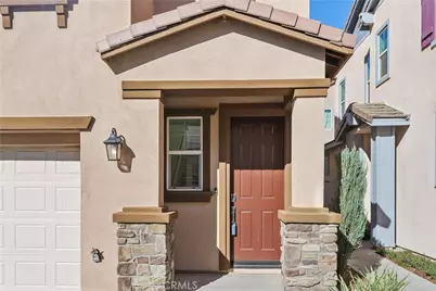 913 Helena Ridge, Lake Elsinore, CA 92530 - Photo 3