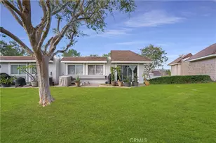 22256 Caminito Mescalero, Laguna Hills, CA 92653 - Photo 3