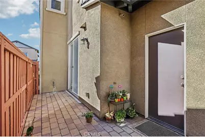 246 W Pebble Creek Ln, Orange, CA 92865 - Photo 23