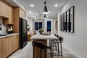 12720 Azure Wy, Hawthorne, CA 90250 - Photo 5